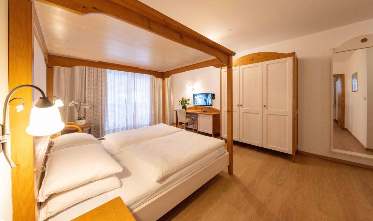 Hotel Hellweger Campo Tures Buitenkant foto