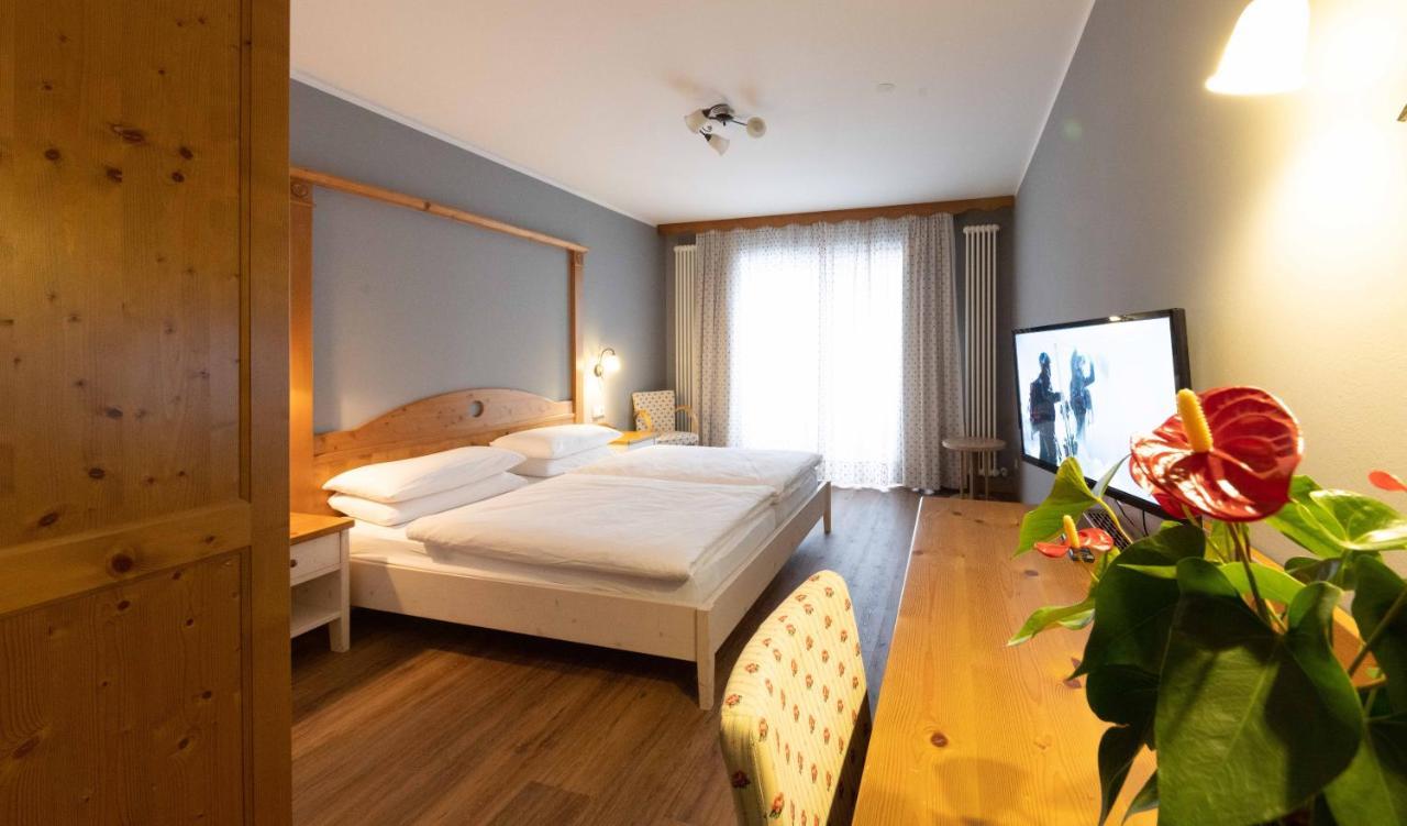 Hotel Hellweger Campo Tures Buitenkant foto