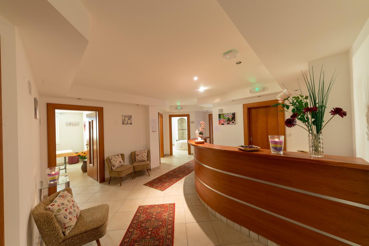 Hotel Hellweger Campo Tures Buitenkant foto
